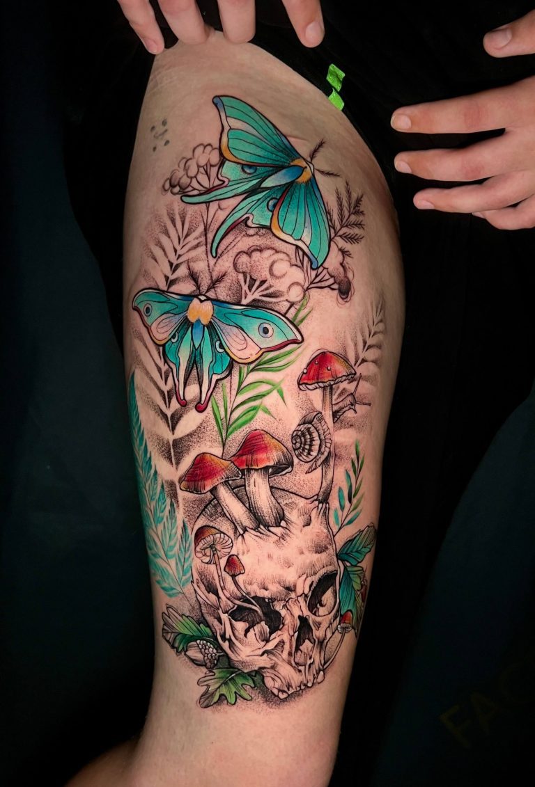 face2face tattoo studio braunschweig luna moth skull tattoo