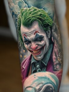 Bővebben a cikkről Tattoo-Ethik: Darf man das Design eines anderen Künstlers kopieren – und wo ist die Grenze zwischen Inspiration und Diebstahl?