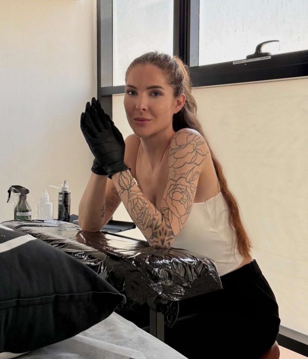 tattoo artist im studio braunschweig